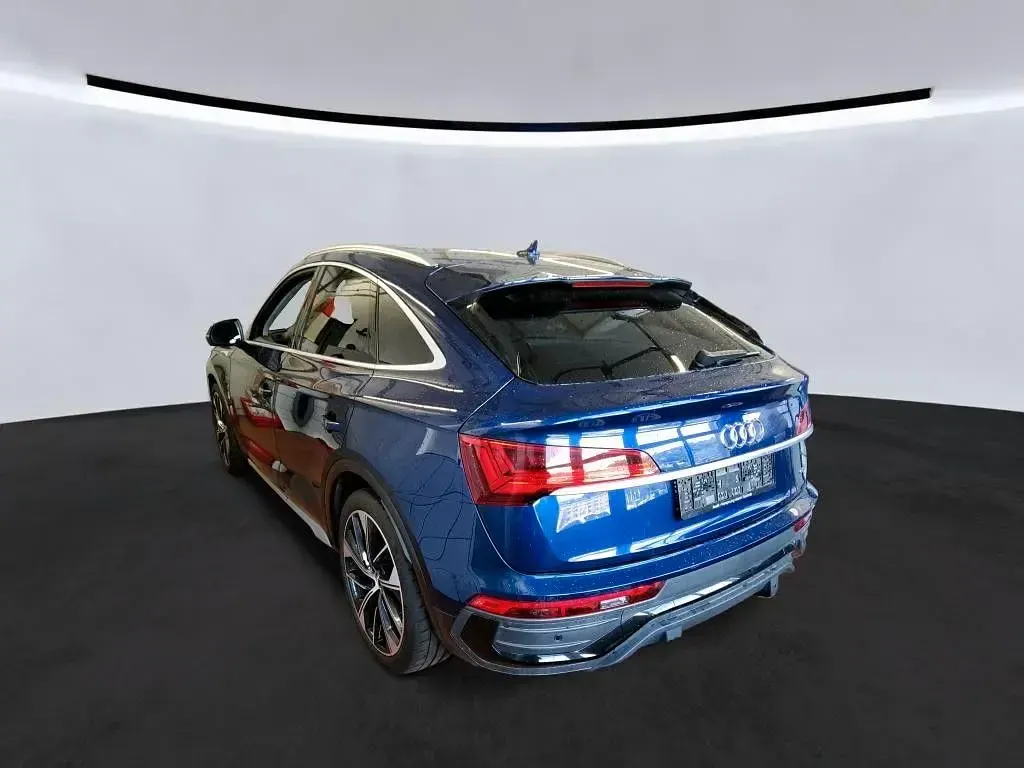 Gebraucht Audi Q5 Sportback Sport 286 PS (210 kW) 2022 Blau SUV