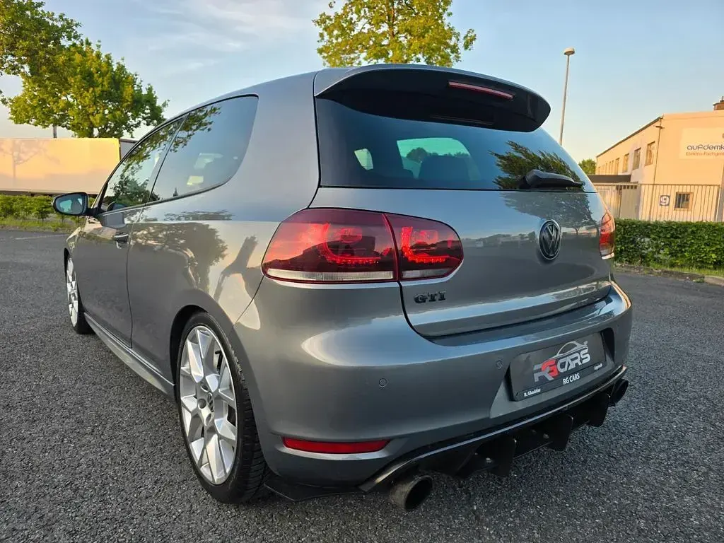 Używany VW Golf VII Edition 235 KM (172 kW) 2012 Szary