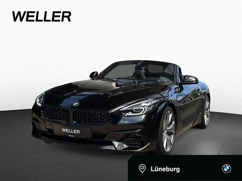 Black sapphire (schwarz) Gebraucht 2019 BMW Z4 M Sport Cabrio | 33.900 € (Fairer Preis) - Bild 1/4