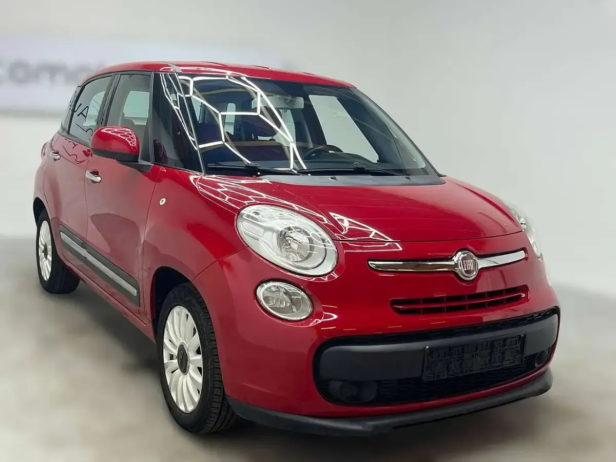 Gebraucht Fiat 500L Pop Star 95 PS (69 kW) 2013 Colore esterno (passione rot) Van / Kleinbus