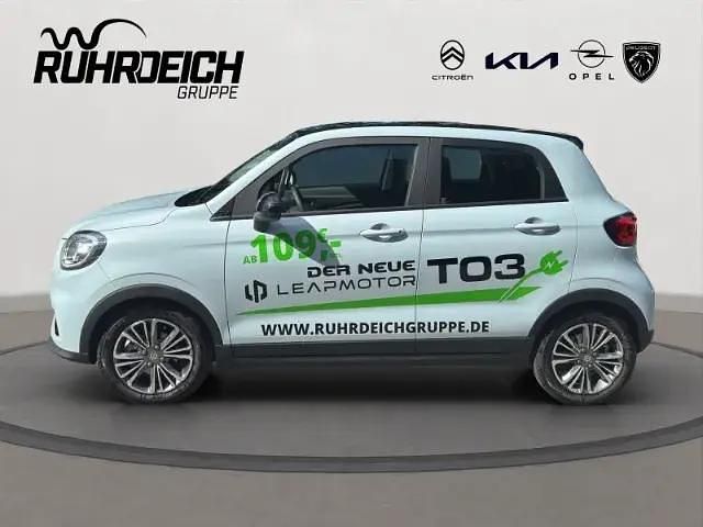Neu Leapmotor T03 69 kW (95 PS) 2025 Blau Kleinwagen