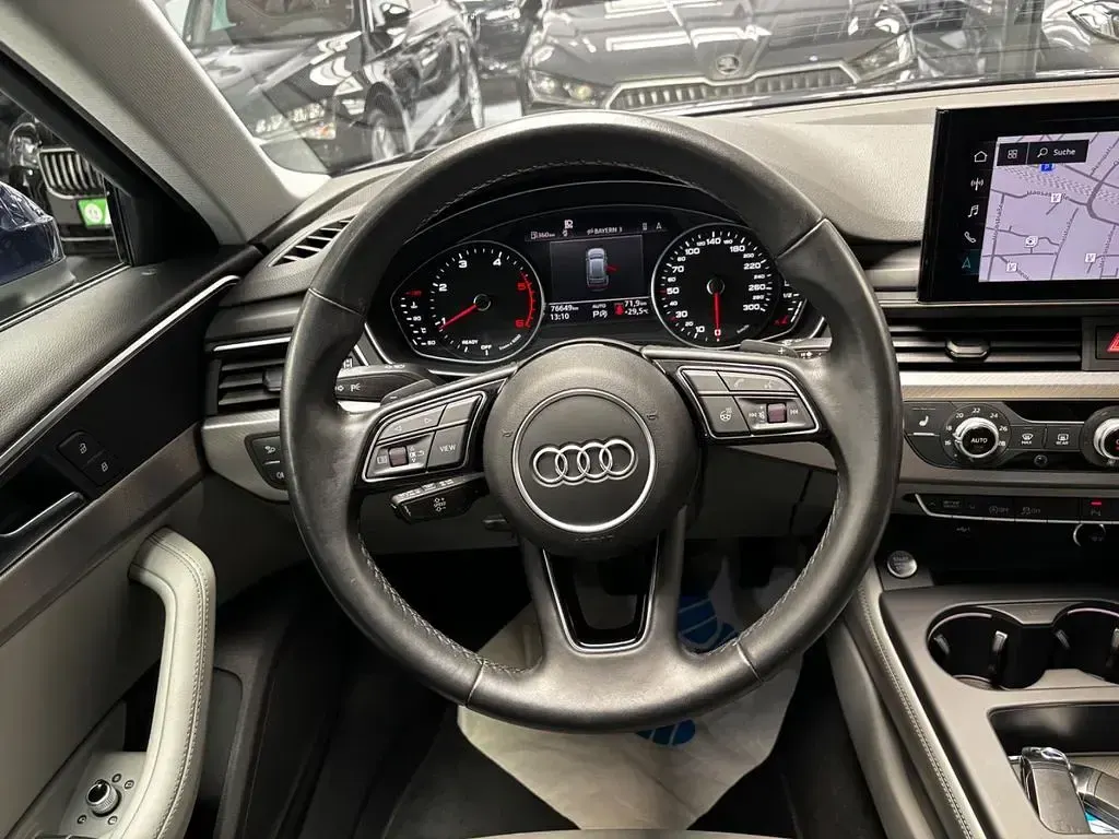 Gebraucht Audi A4 Sport 204 PS (150 kW) 2022 Blau Kombi