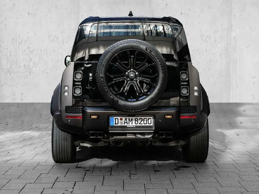 Occasion Land Rover Defender 643 ch (472 kW) 2025 Gris SUV