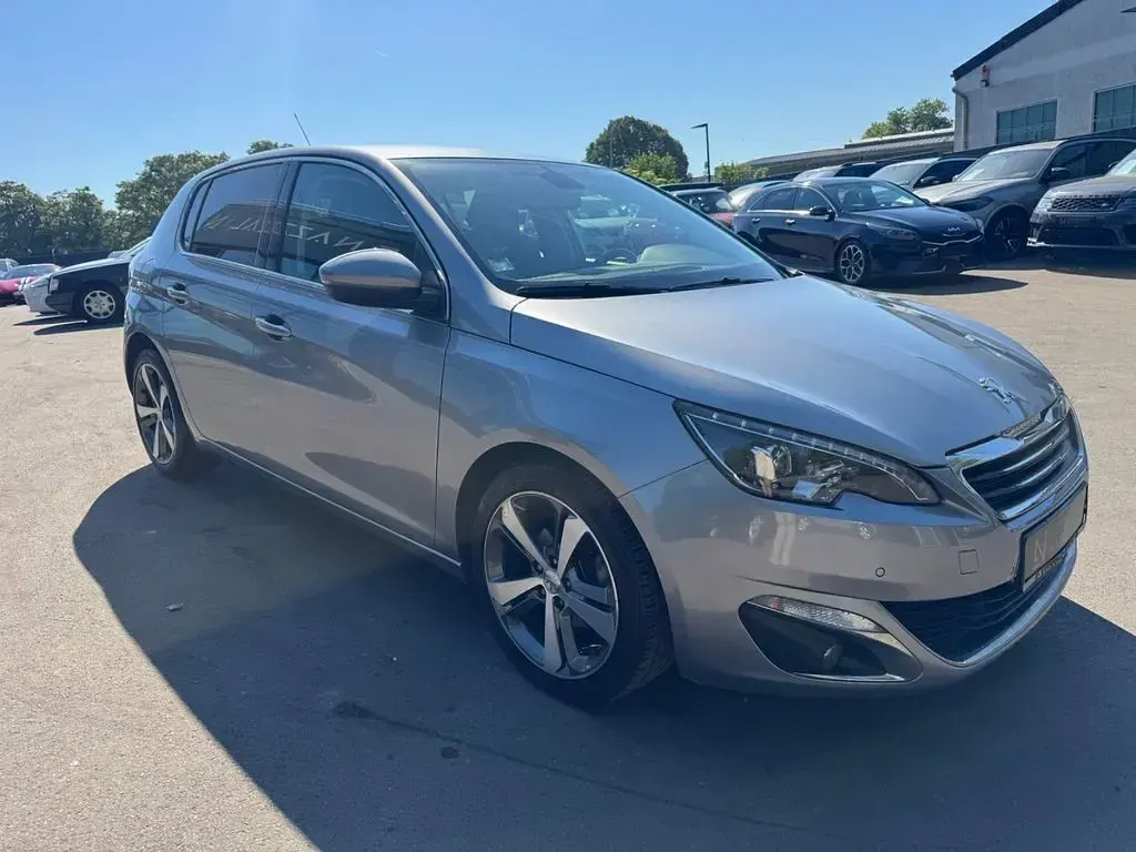 Gebraucht Peugeot 308 Access 116 PS (85 kW) 2017 Silber Limousine