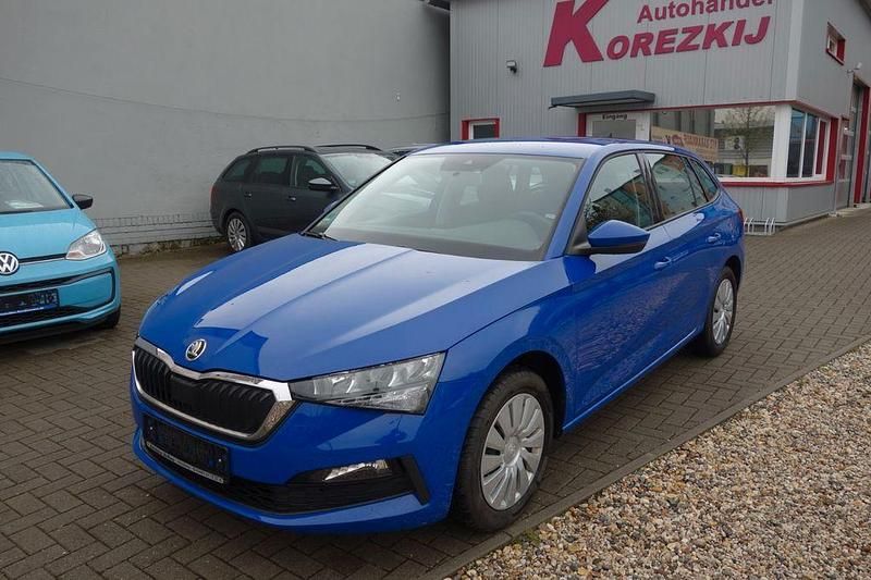 Gebraucht Skoda Scala Cool Plus 95 PS (69 kW) 2021 Blau Kleinwagen