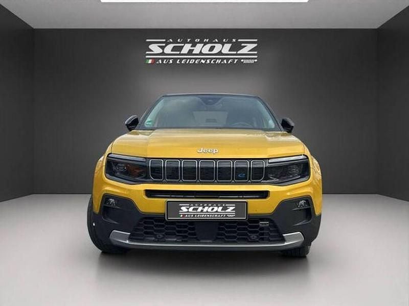 Gebraucht Jeep Avenger EV Summit 114 kW (156 PS) 2023 Sun yellow mit dach in volcano SUV
