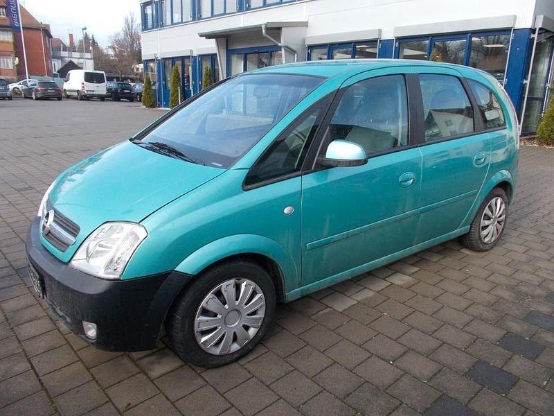 Grün Gebraucht 2003 Opel Meriva Cosmo Van / Kleinbus | 2.590 € (Fairer Preis) - Bild 1/4