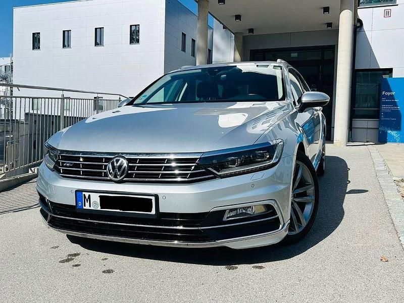 Gebraucht VW Passat Highline 190 PS (139 kW) 2018 Silber Kombi