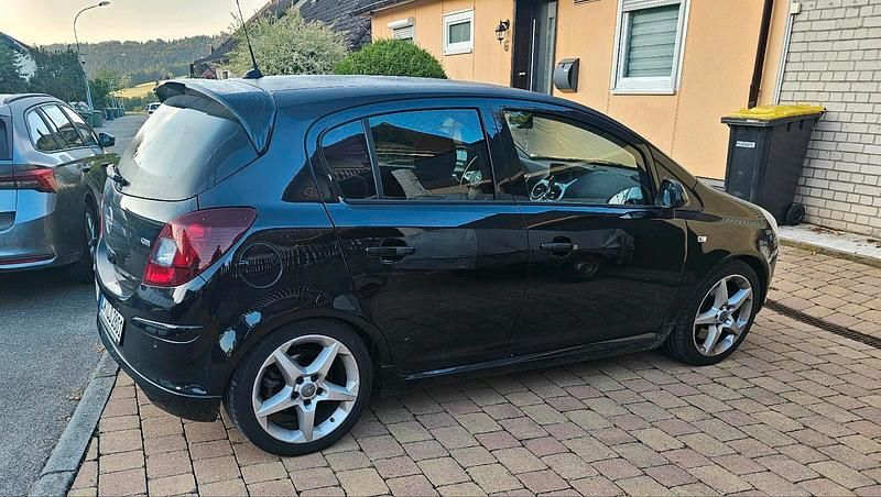 Gebraucht Opel Corsa 150 PS (110 kW) 2009 Schwarz Kleinwagen