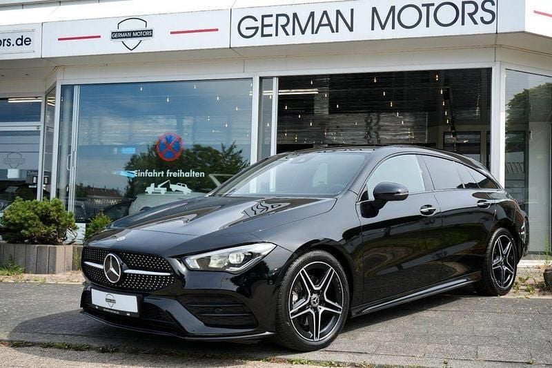 Schwarz Gebraucht 2021 Mercedes CLA220 Shooting Brake AMG line Kombi | 25.999 € (Guter Preis) - Bild 1/4