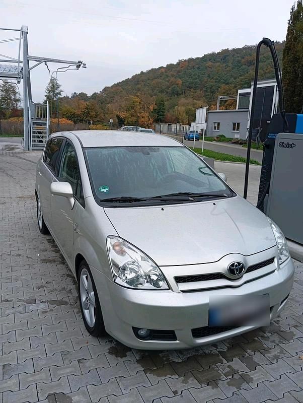 Gebraucht Toyota Corolla 177 PS (130 kW) 2007 Silber Van / Kleinbus