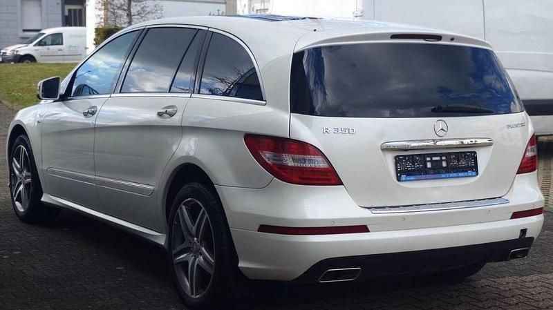 Gebraucht Mercedes R350 211 PS (155 kW) 2011 Other Van / Kleinbus