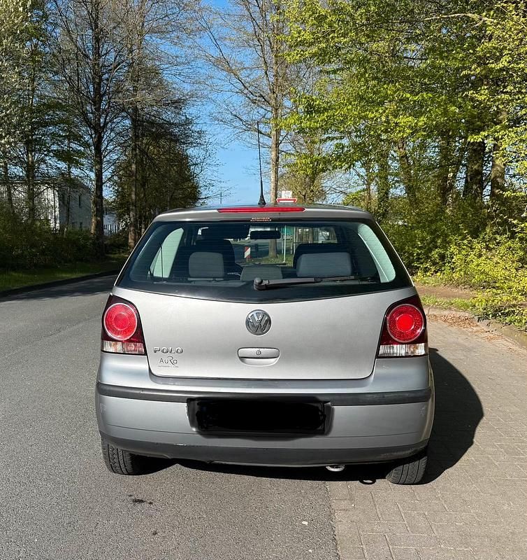 Second-hand VW Polo 54 CP (39 kW) 2007 Argintiu Hatchback