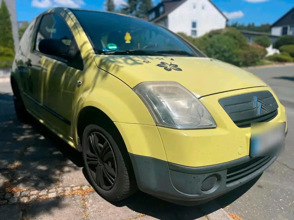Gebraucht Citroën C2 60 PS (44 kW) 2006 Gelb Kleinwagen