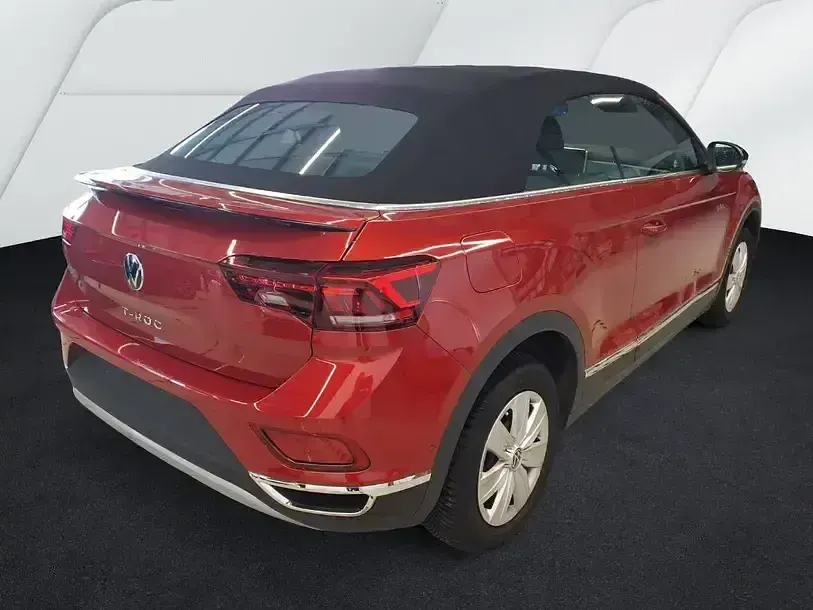 Second-hand VW T-Roc Goal 150 CP (110 kW) 2025 Roșu SUV