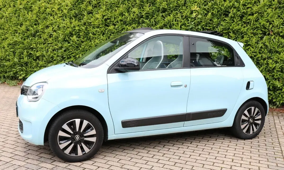 Gebraucht Renault Twingo SE 65 PS (47 kW) 2022 Blau Kleinwagen