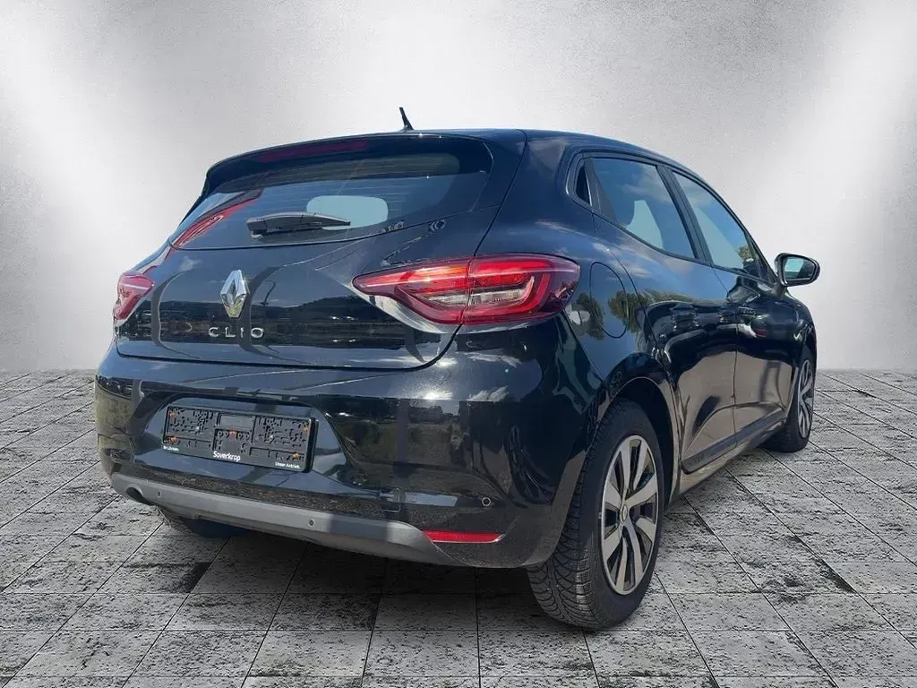 Gebraucht Renault Clio V Equilibre 91 PS (66 kW) 2023 Grau Limousine