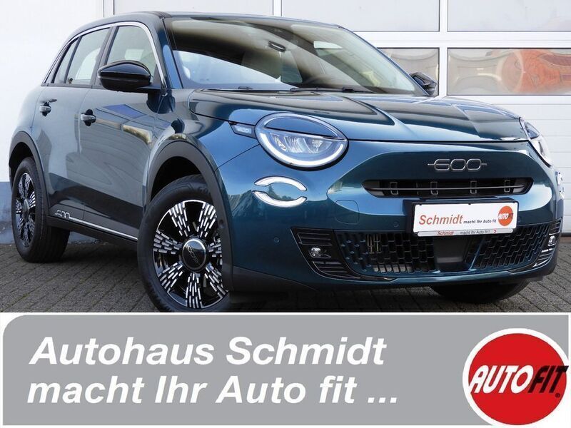 Green metallic Gebraucht 2024 Fiat 600 Style SUV | 24.150 € (Teuer) - Bild 1/4