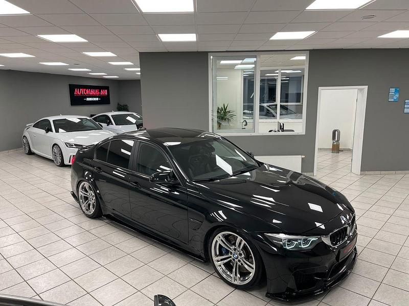 Schwarz Gebraucht 2017 BMW M3 Sport Line Limousine | 54.900 € (Fairer Preis) - Bild 1/4