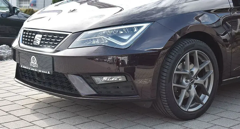 Gebraucht Seat Leon ST XCELLENCE 150 PS (110 kW) 2019 Violet Kombi