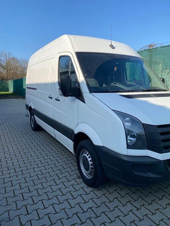 Weiß Gebraucht 2012 VW Crafter Van | 12.699 € (Teuer) - Bild 1/4