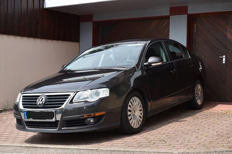 Gebraucht VW Passat Trendline 105 PS (77 kW) 2007 Braun Limousine