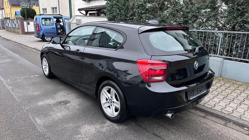 Second-hand BMW 116 116 CP (85 kW) 2013 Negru Hatchback