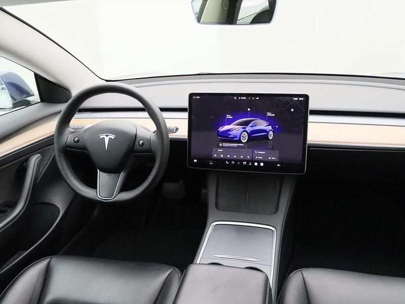 Usado Tesla Model 3 Standard Range 225 kW (306 CV) 2023 Azul Berlina