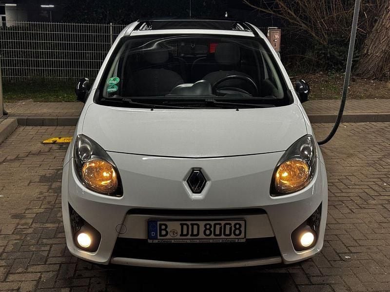 Gebraucht Renault Twingo Night&Day 75 PS (55 kW) 2009 Weiß Kleinwagen