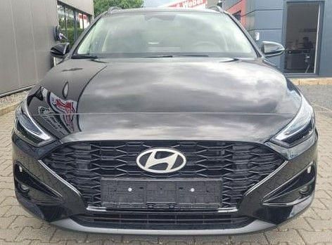 Schwarz Neu 2025 Hyundai i30 Trend Kombi | 22.788 € (Guter Preis) - Bild 1/4