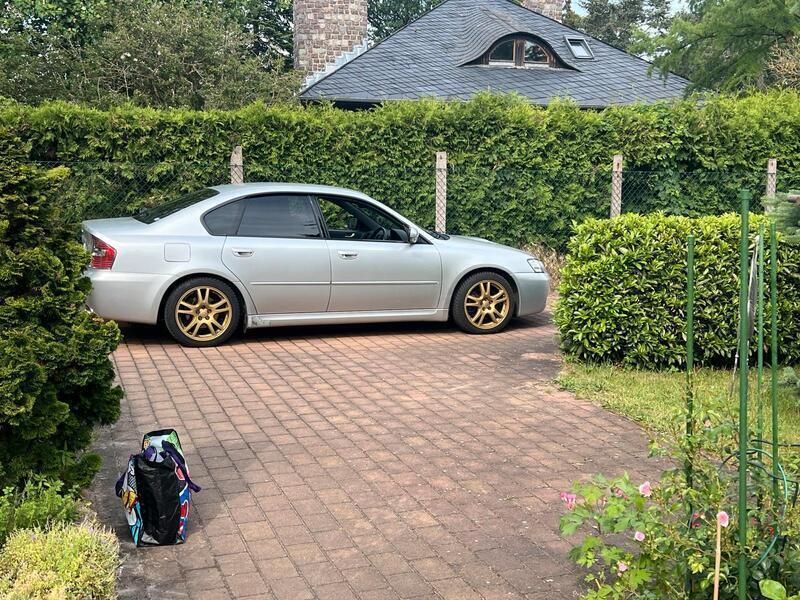 Silber Gebraucht 2005 Subaru Legacy Limousine | 6.900 € - Bild 1/4