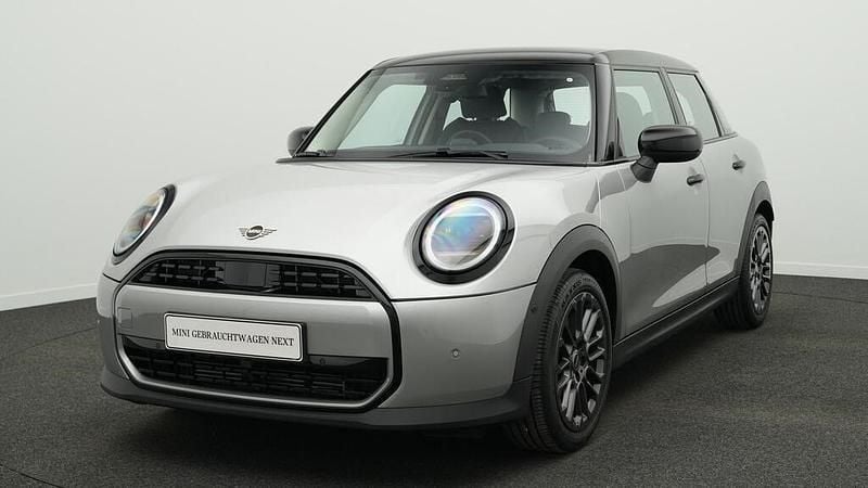Gebraucht Mini Cooper Classic 114 kW (156 PS) 2025 Silber Kleinwagen