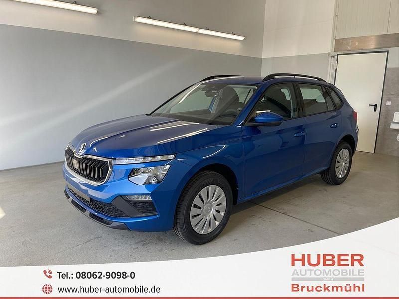 [8x8x] race blue metallic Neu 2025 Skoda Kamiq SUV | 20.780 € (Superpreis) - Bild 1/4