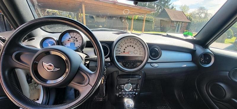 Second-hand Mini ONE 98 CP (72 kW) 2011 Bej Hatchback