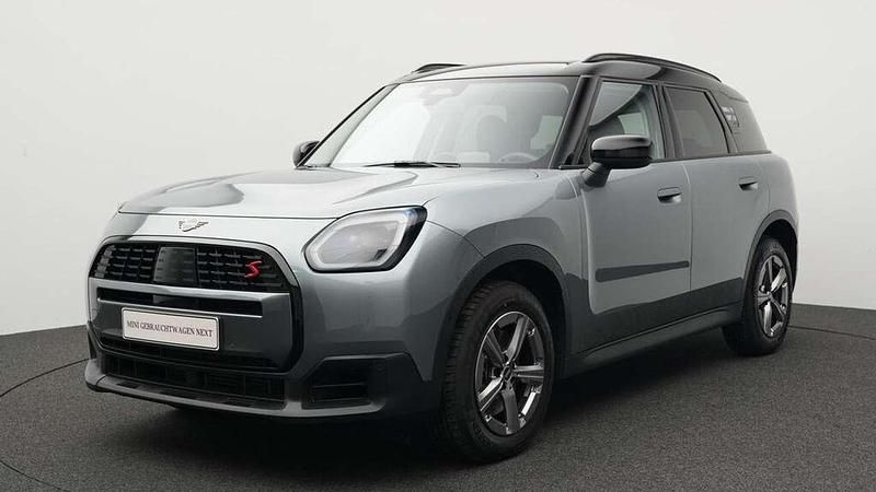 Grün Gebraucht 2024 Mini Countryman Classic SUV | 39.276 € - Bild 1/4