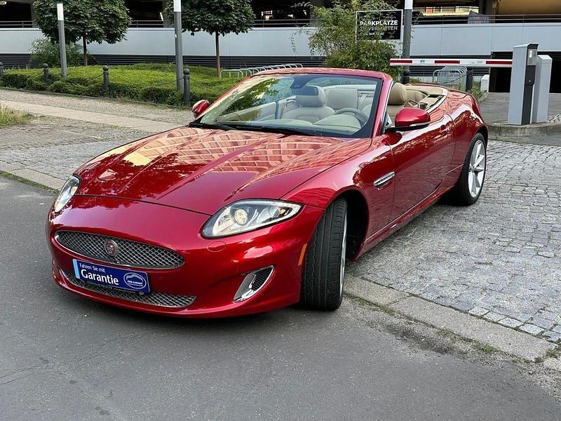 Rot Gebraucht 2015 Jaguar XK Portfolio Cabrio | 35.900 € (Guter Preis) - Bild 1/4