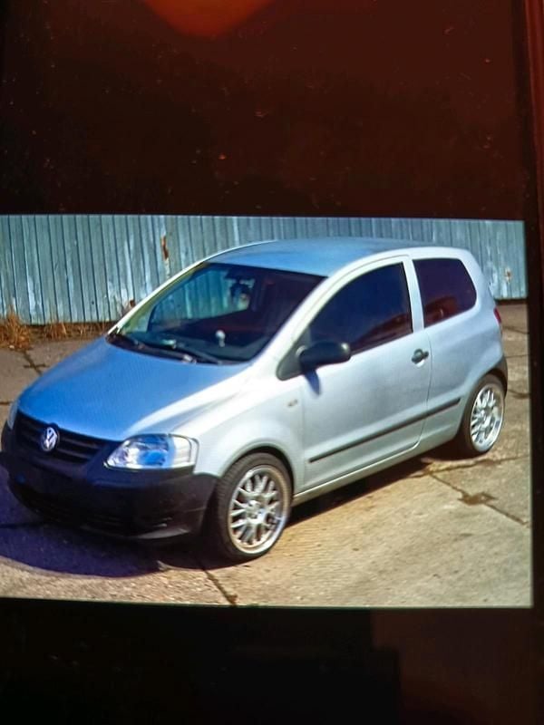 Gebraucht VW Fox 70 PS (51 kW) 2006 Silber Kleinwagen
