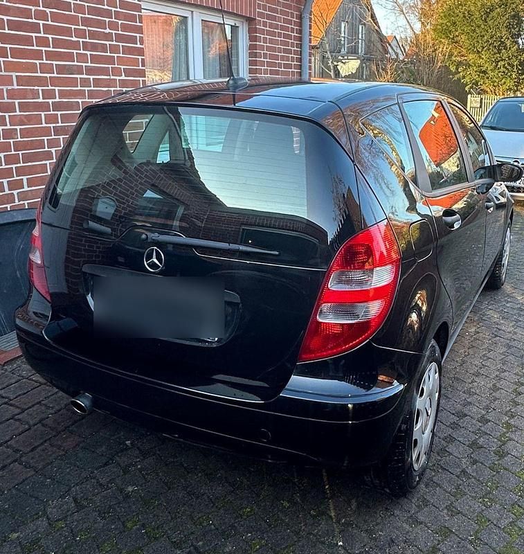 Gebraucht Mercedes A150 95 PS (69 kW) 2008 Schwarz Kleinwagen