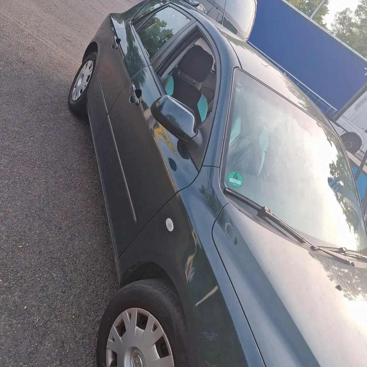 Gebraucht Mazda 3 Comfort 84 PS (61 kW) 2004 Grün Limousine