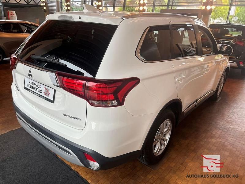 Gebraucht Mitsubishi Outlander Diamant Edition 150 PS (110 kW) 2019 Andere SUV
