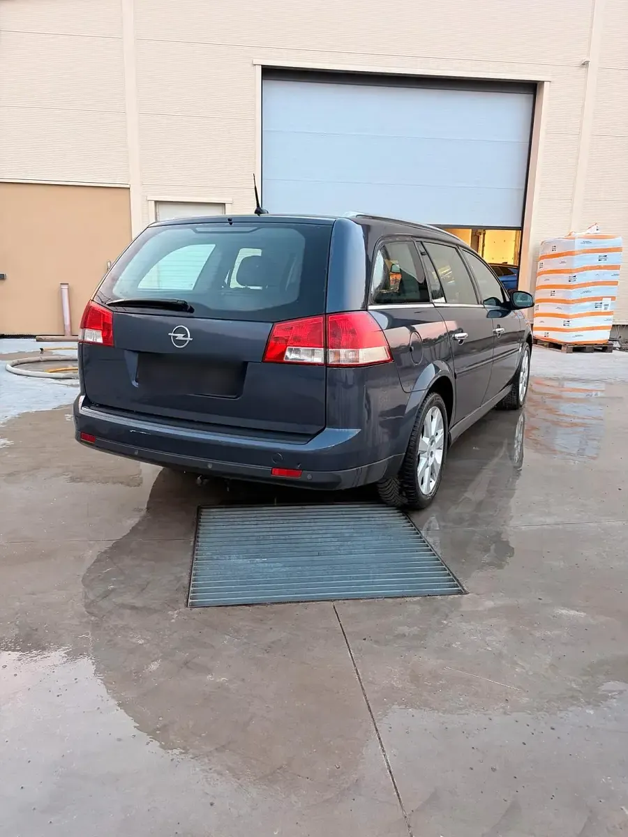 Gebraucht Opel Vectra 150 PS (110 kW) 2007 Kombi