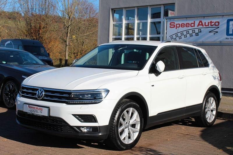 Weiß Gebraucht 2019 VW Tiguan Join SUV | 19.990 € (Superpreis) - Bild 1/4
