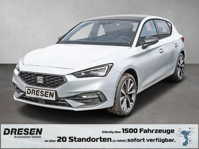 Weiss Neu 2024 Seat Leon FR Limousine | 30.350 € (Fairer Preis) - Bild 1/4