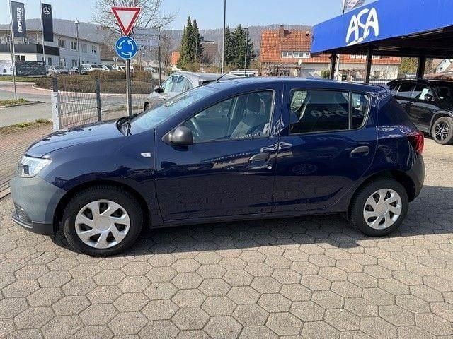 Gebraucht Dacia Sandero Acces 73 PS (53 kW) 2019 Blau Limousine