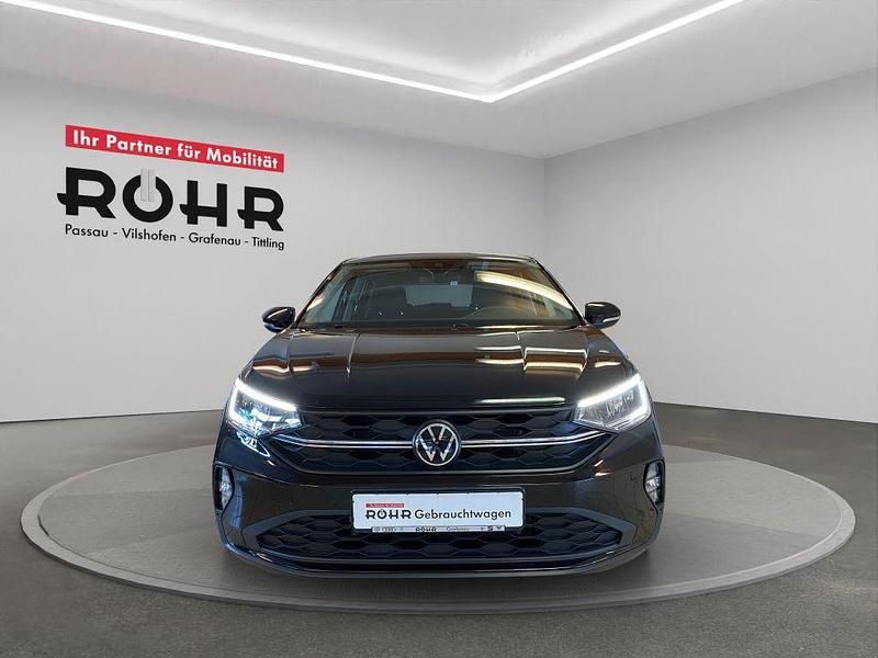 Gebraucht VW Taigo 95 PS (69 kW) 2026 Deep black perleffekt SUV