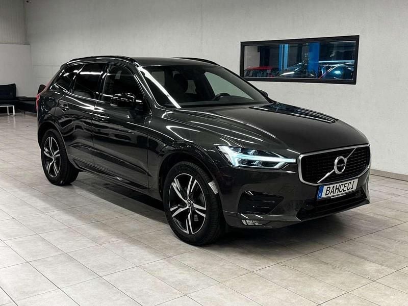 Gebraucht Volvo XC60 R-Design 235 PS (172 kW) 2020 Grau SUV