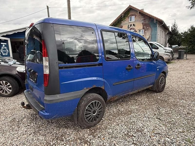 Gebraucht Fiat Doblò Dynamic 105 PS (77 kW) 2005 Blau Van / Kleinbus