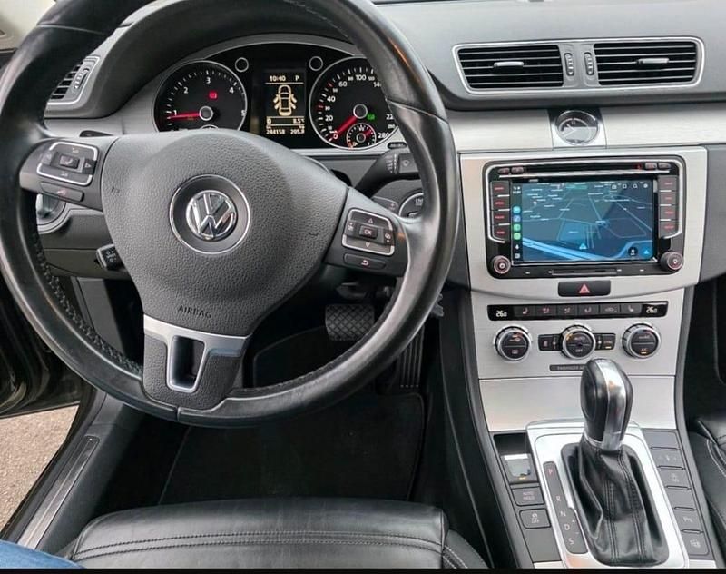 Gebraucht VW Passat Exclusive 178 PS (130 kW) 2012 Grau Coupé