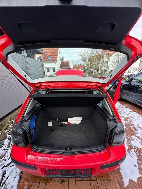 Gebraucht VW Golf III Basis 75 PS (55 kW) 1998 Rot Kleinwagen