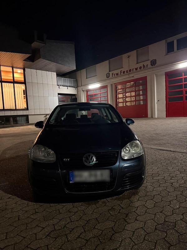 Gebraucht VW Golf GT 170 PS (125 kW) 2006 Blau Coupé